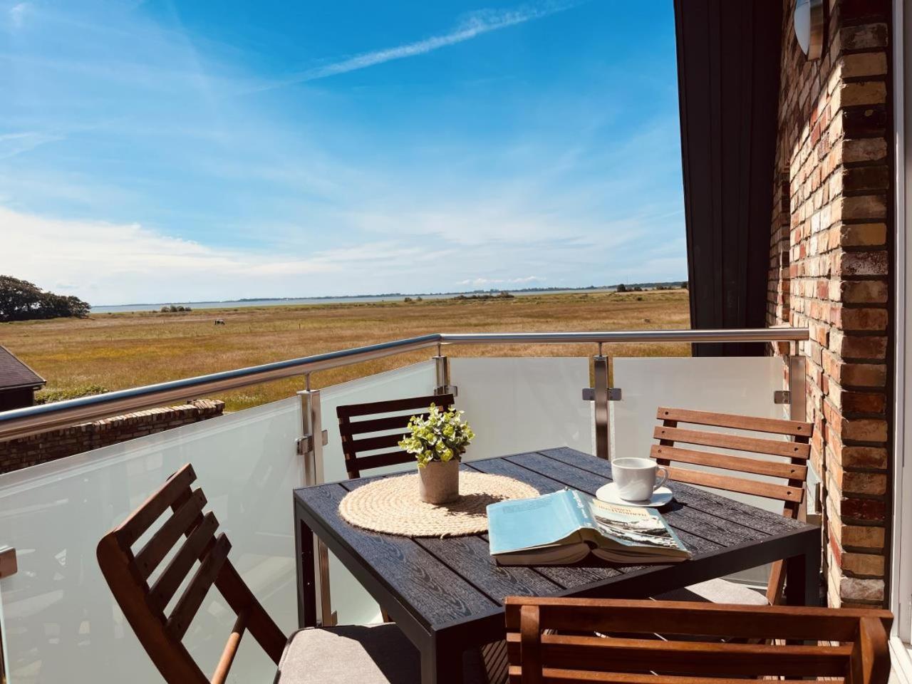 Holmblick - Boddenblick, Balkon, 2 Schlafzimmer, 4 Personen Born Exterior photo