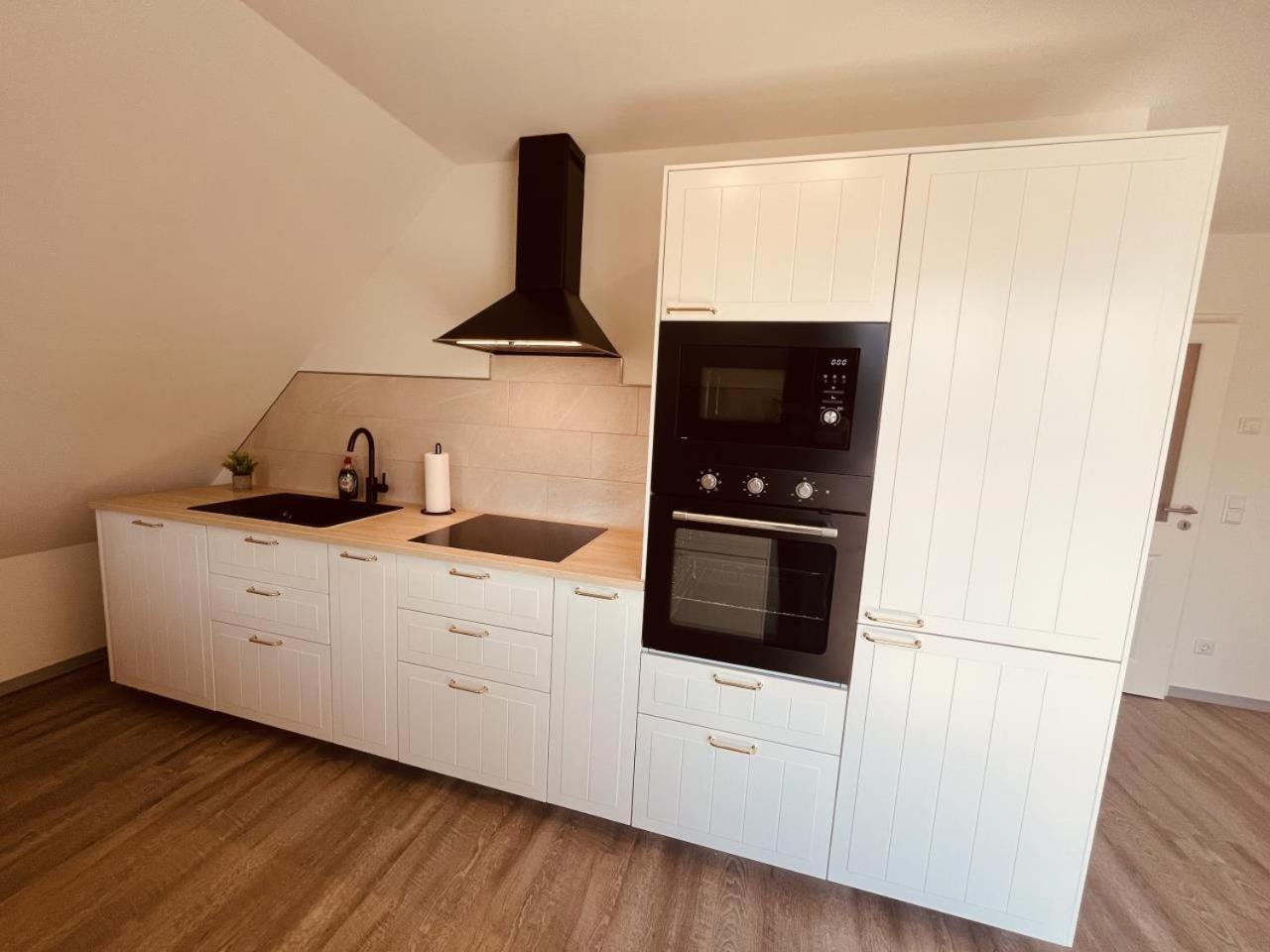 Holmblick - Boddenblick, Balkon, 2 Schlafzimmer, 4 Personen Born Exterior photo